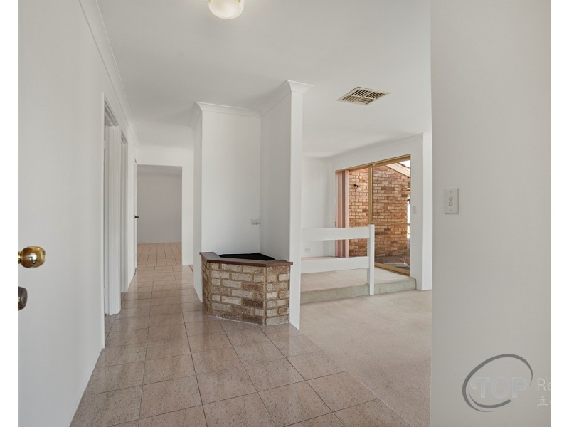 11 Glenmoy Avenue, Willetton WA 6155