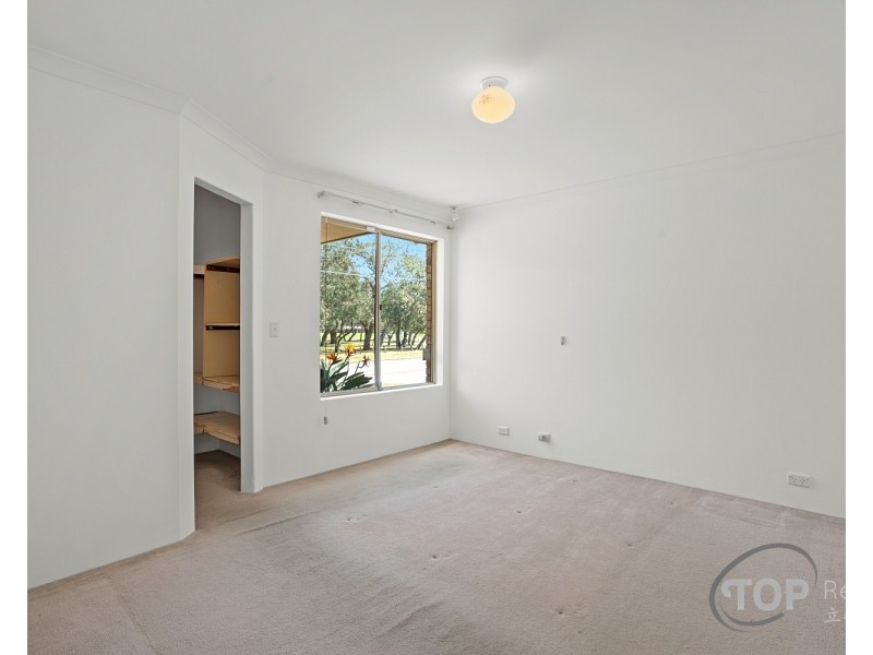 11 Glenmoy Avenue, Willetton WA 6155