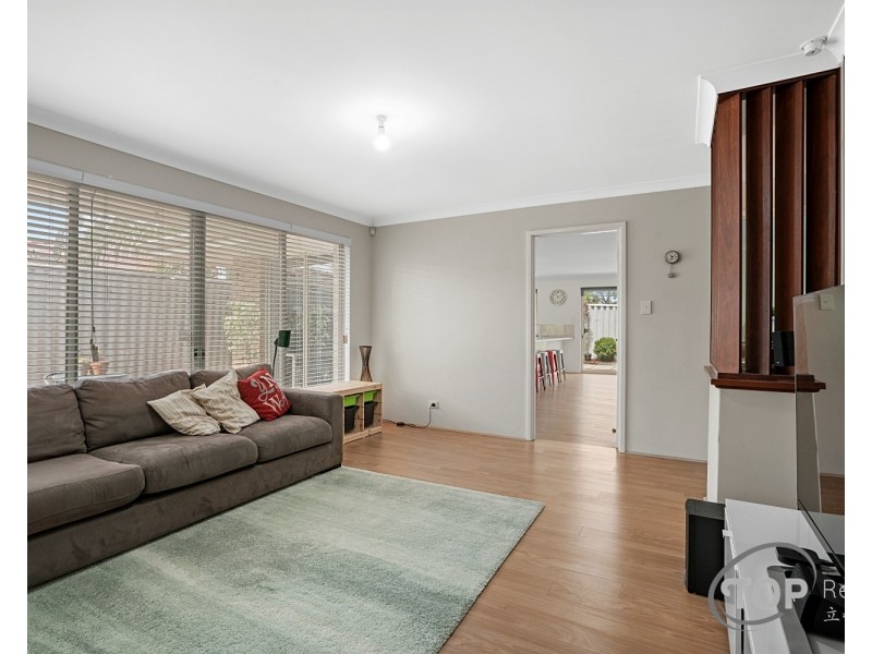 Unit 2/10 Clemros Way, Leeming WA 6149