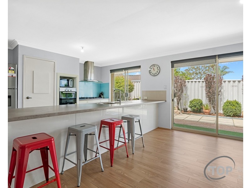 Unit 2/10 Clemros Way, Leeming WA 6149