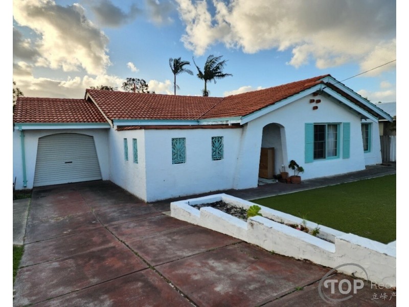 13 Middleton Way, Bull Creek WA 6149