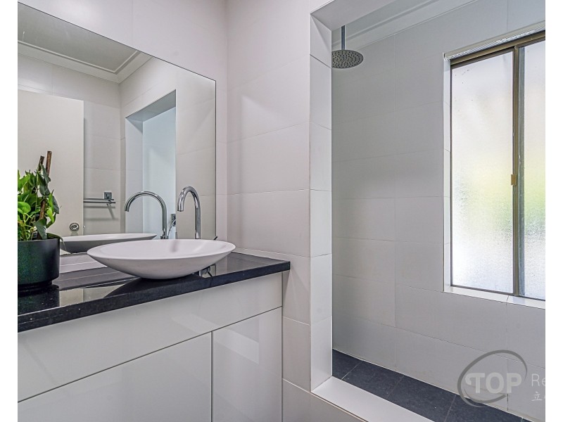 4B Hurley Way, Bull Creek WA 6149