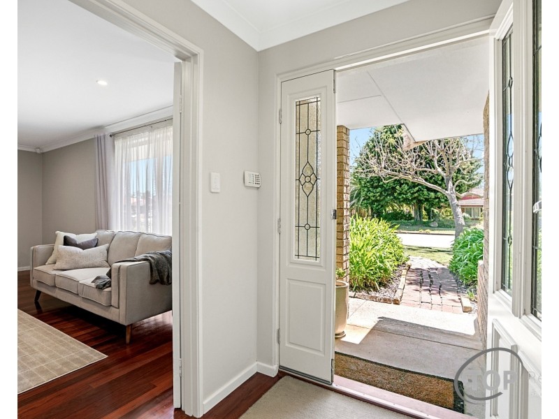 22 London Way, Bateman WA 6150