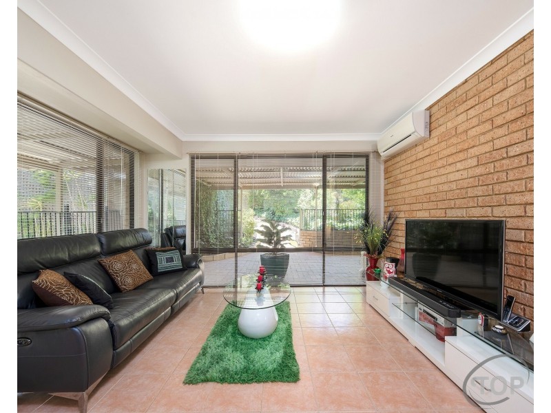 11 Glenrowan Place, Willetton WA 6155