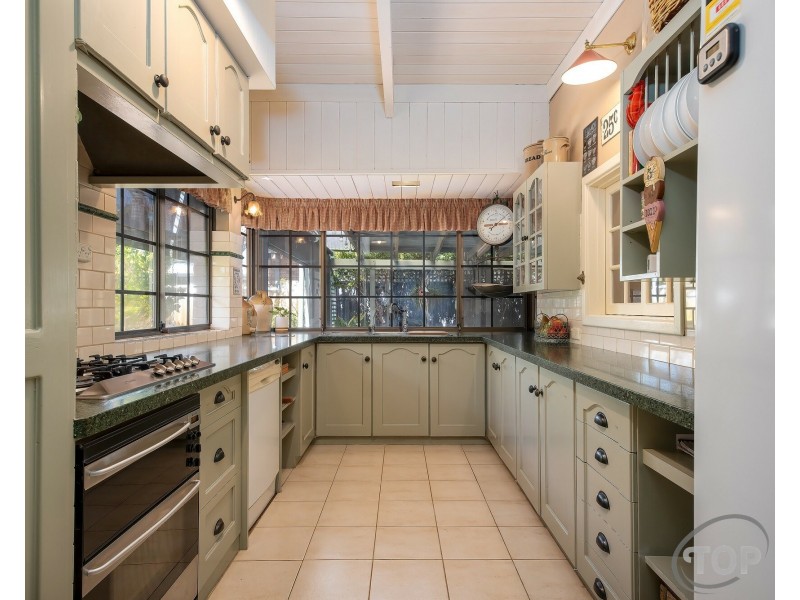 9 Chancery Crescent, Willetton WA 6155
