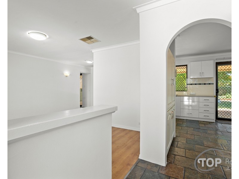 400 High Road, Riverton WA 6148