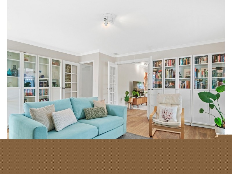 26 Tricourt Grove, Riverton WA 6148