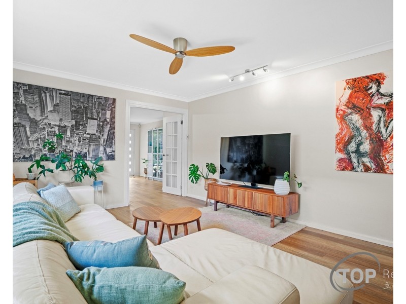 26 Tricourt Grove, Riverton WA 6148