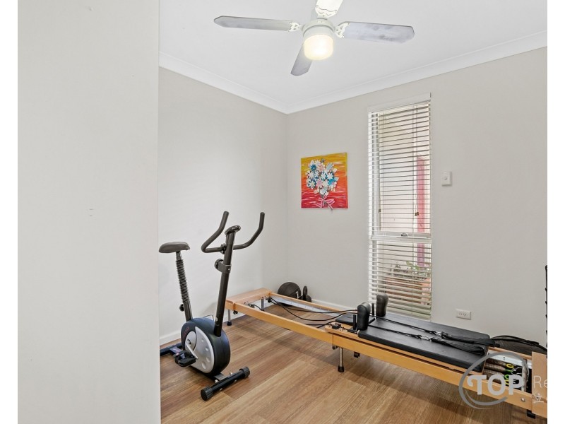 26 Tricourt Grove, Riverton WA 6148