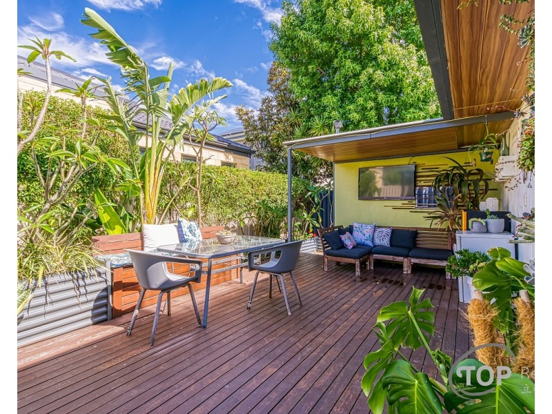 26 Tricourt Grove, Riverton WA 6148