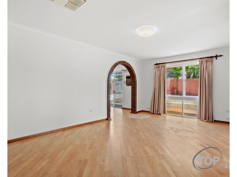 1 Dalston Crescent, Kardinya WA 6163