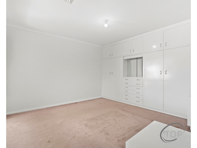 1 Dalston Crescent, Kardinya WA 6163