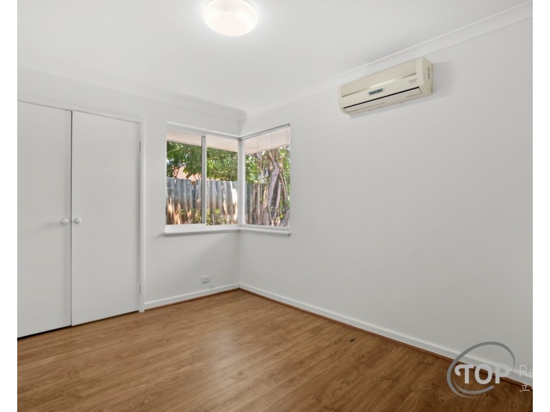 1 Dalston Crescent, Kardinya WA 6163