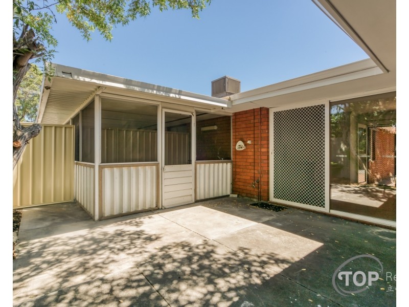 1 Dalston Crescent, Kardinya WA 6163