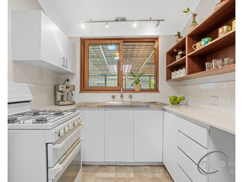 33 Cotton Crescent, Bull Creek WA 6149