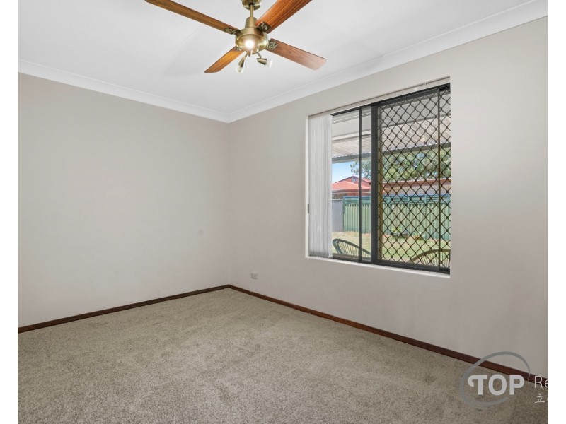 33 Cotton Crescent, Bull Creek WA 6149