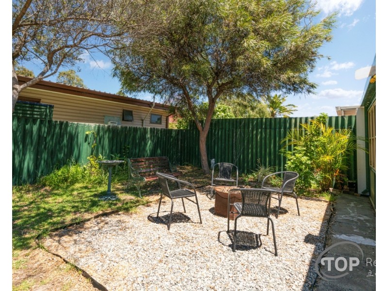 33 Cotton Crescent, Bull Creek WA 6149