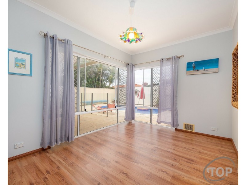 22 Wheatley Drive, Bull Creek WA 6149