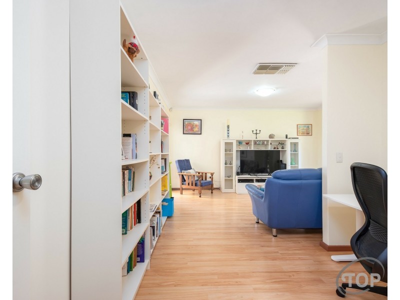 36 Oberthur Crescent, Bull Creek WA 6149