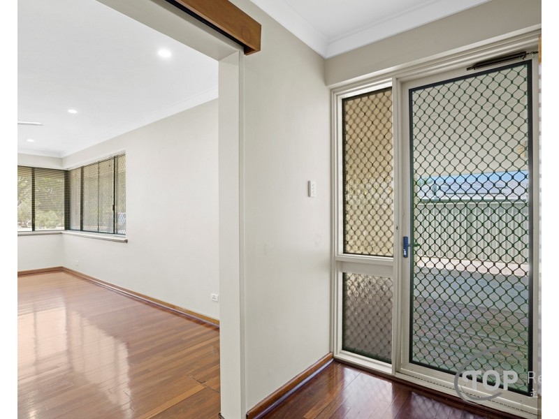 22 Brampton Way, Lynwood WA 6147