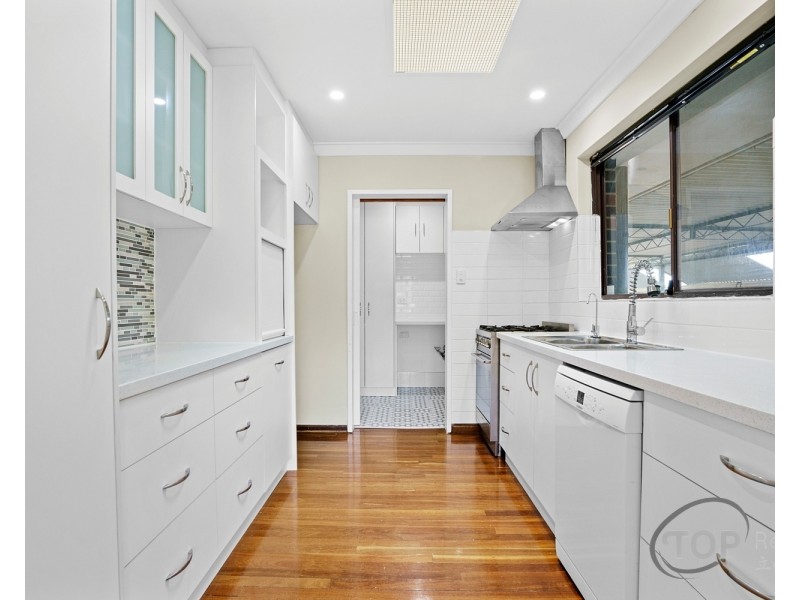 22 Brampton Way, Lynwood WA 6147