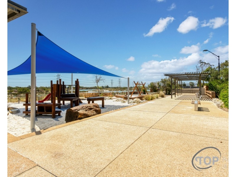 87 Lucerne Circuit, Champion Lakes WA 6111