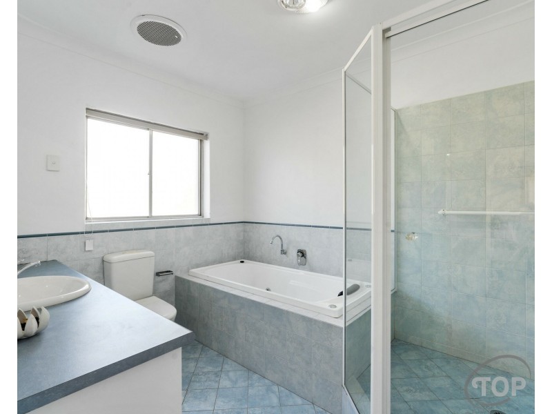 2C Laurel Close, Riverton WA 6148