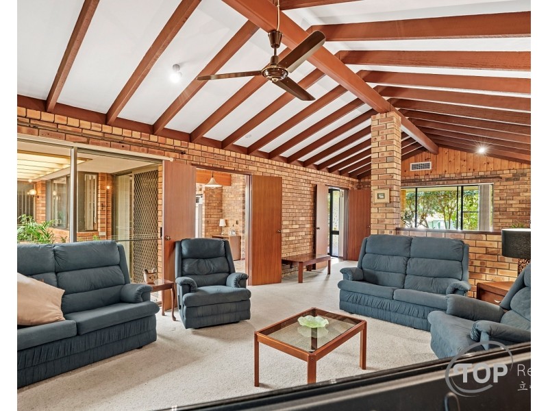 7A Riding Way, Bull Creek WA 6149