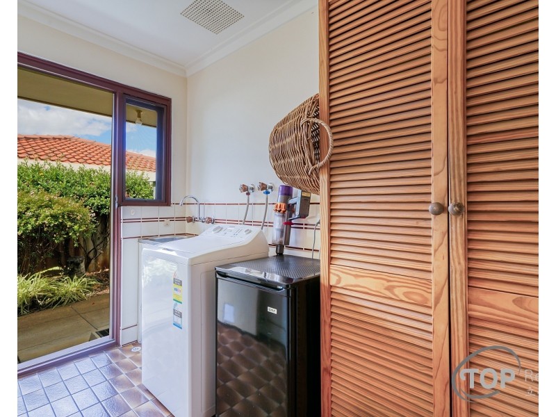 7A Riding Way, Bull Creek WA 6149