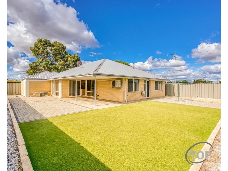 2 Elliot Place, Thornlie WA 6108