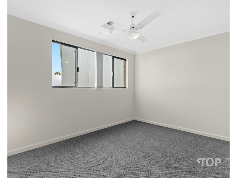 11/22 Rinaldo Crescent, Coolbellup WA 6163