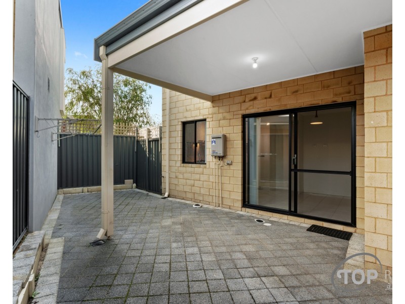 11/22 Rinaldo Crescent, Coolbellup WA 6163