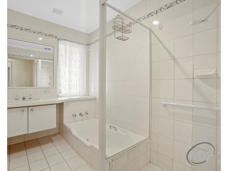 25 Benningfield Road, Bull Creek WA 6149