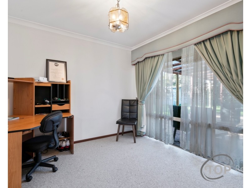 25 Hawford Way, Willetton WA 6155