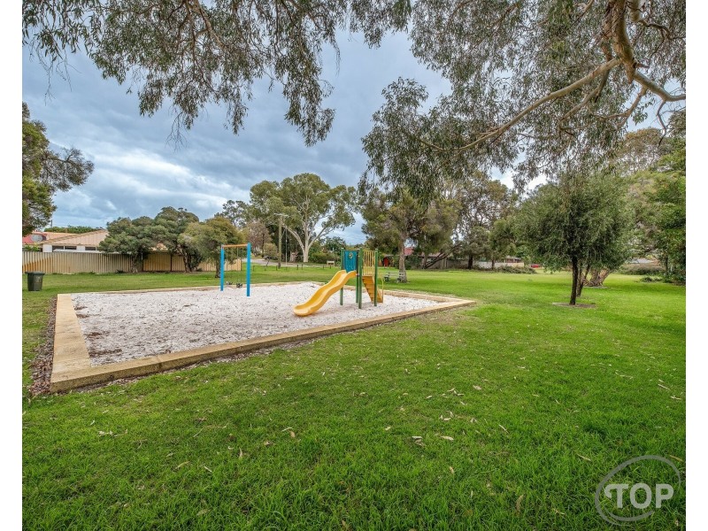 13 Burren Gate, Willetton WA 6155