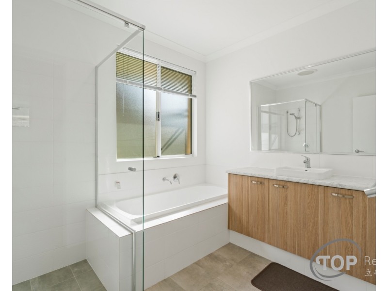 9A Cave Place, Bull Creek WA 6149