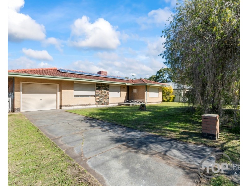 4 Gledhill Way, Wilson WA 6107