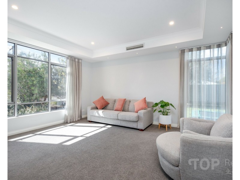 2 Moore Place, Willetton WA 6155