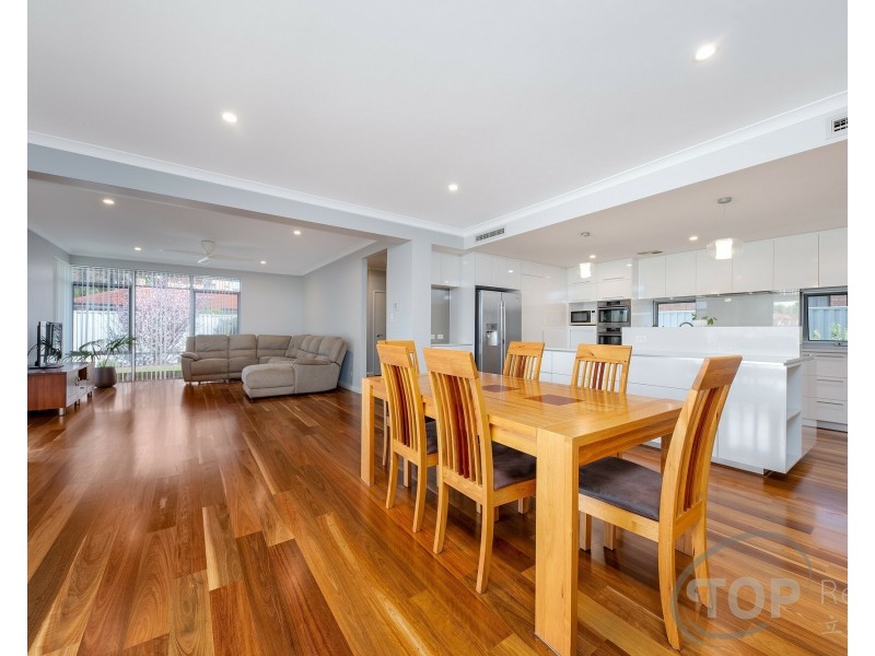 2 Moore Place, Willetton WA 6155
