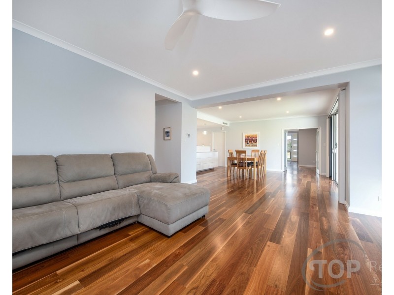 2 Moore Place, Willetton WA 6155