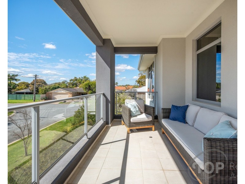 2 Moore Place, Willetton WA 6155