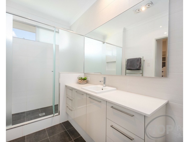 2 Moore Place, Willetton WA 6155