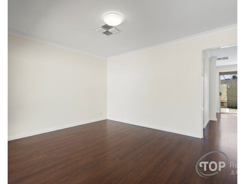 8B Bungaree Road, Wilson WA 6107