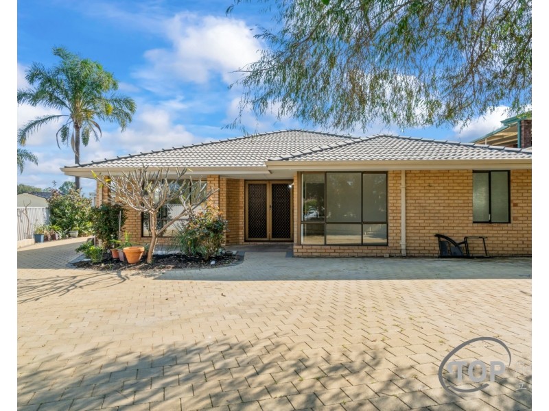 6 Brice Close, Leeming WA 6149