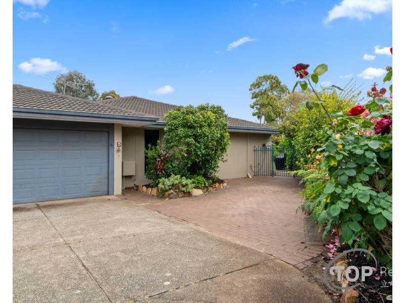 5 Pearson Crescent, Bull Creek WA 6149
