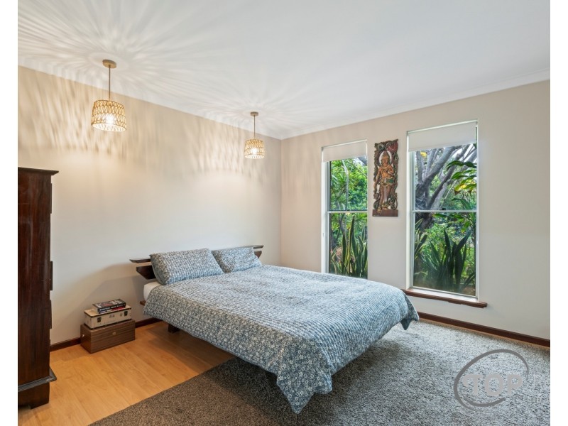 5 Pearson Crescent, Bull Creek WA 6149