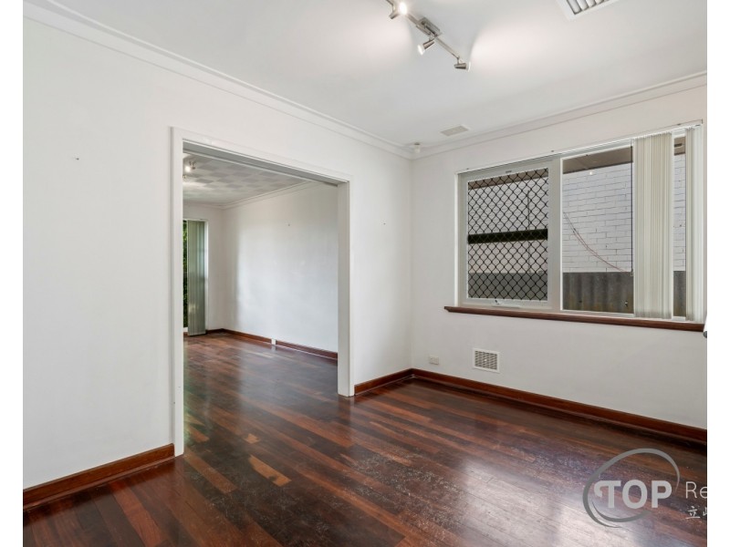 3 Elbe Court, Riverton WA 6148