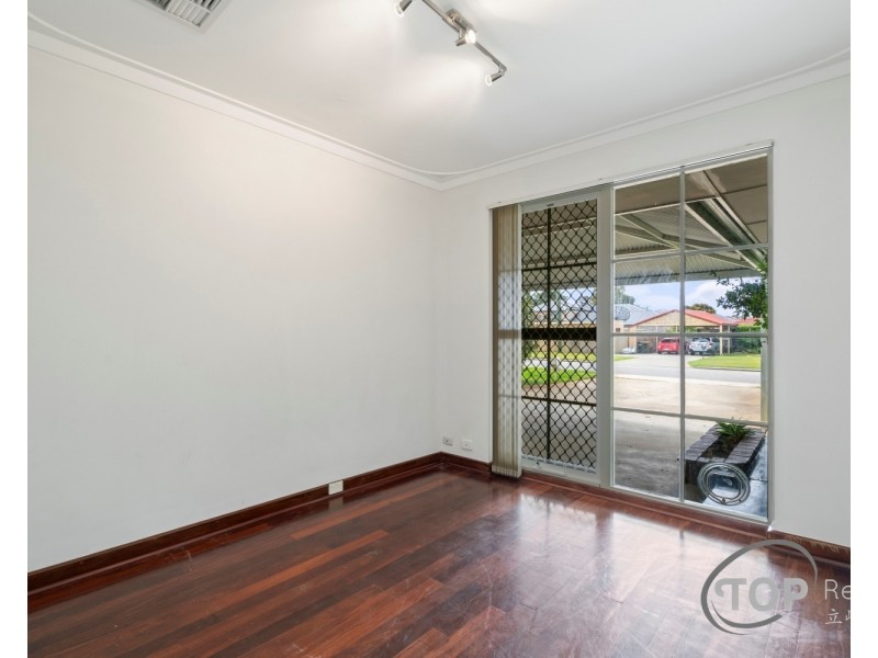 3 Elbe Court, Riverton WA 6148