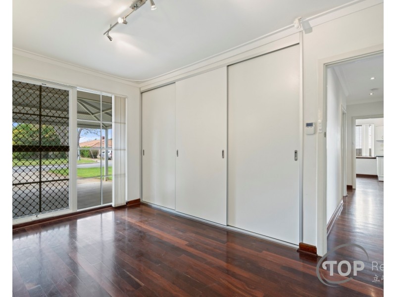 3 Elbe Court, Riverton WA 6148