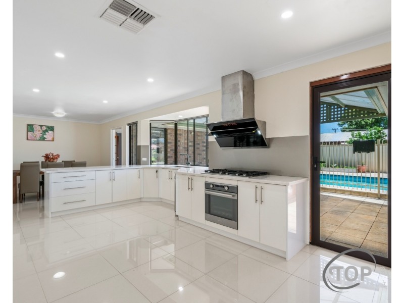 14 Doune Place, Willetton WA 6155